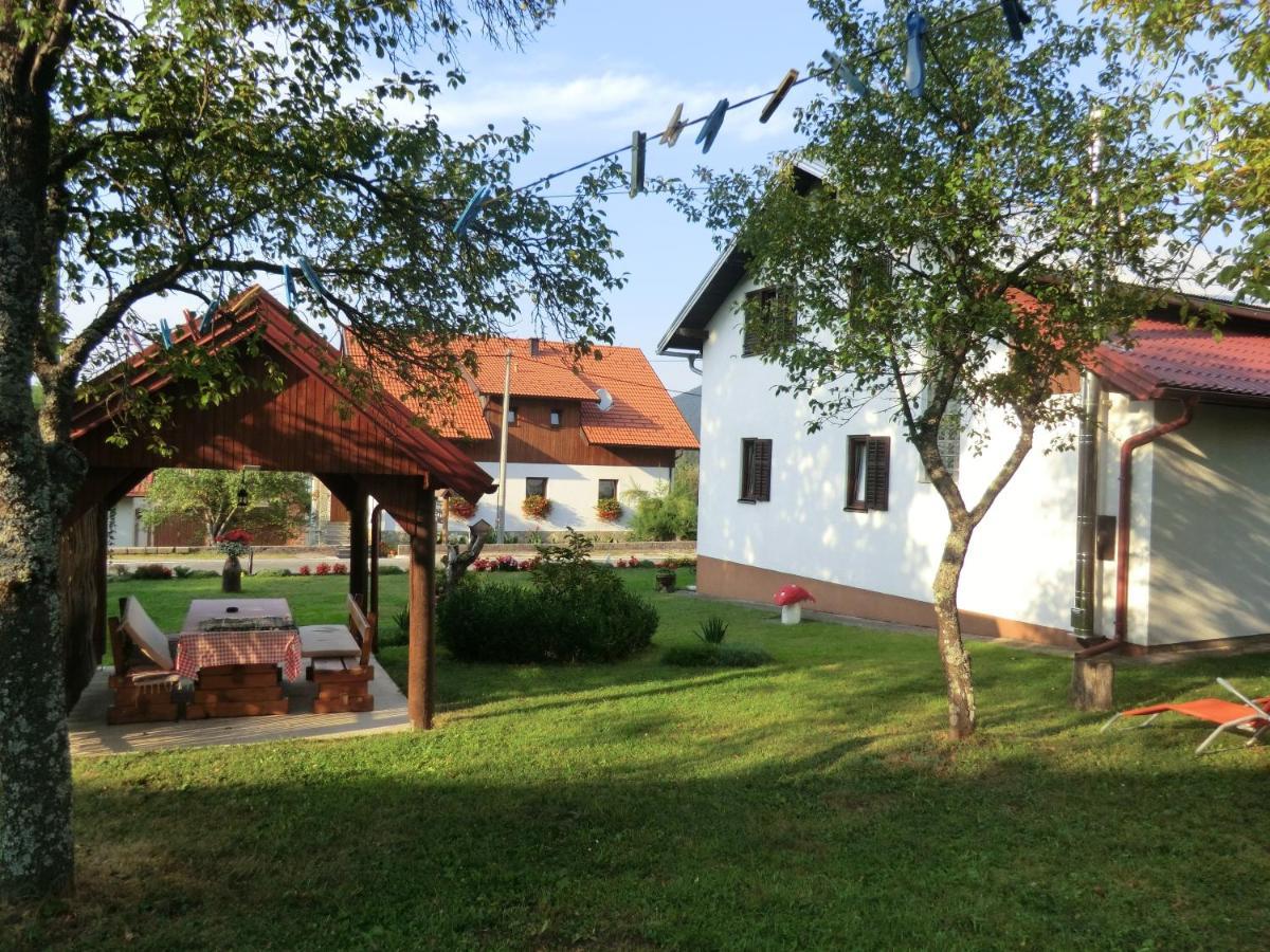 Ethno House Izvor Hotel Vrelo Koreničko Kültér fotó